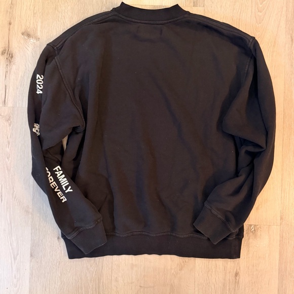 Limited "She" Darc Sport Black and Gold Crewneck Sweater | Medium - Picture 4 of 4